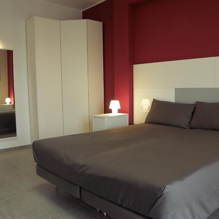 B&B Via Roma 15 아쿠아비바 델레 폰티 외부 사진